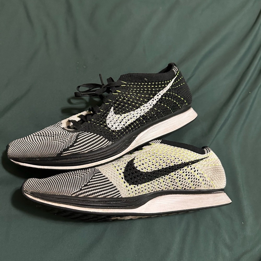 Nike Flyknit Racer Mens SZ 12